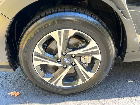 Used 2025 Subaru Crosstrek 2.5i Premium image 23