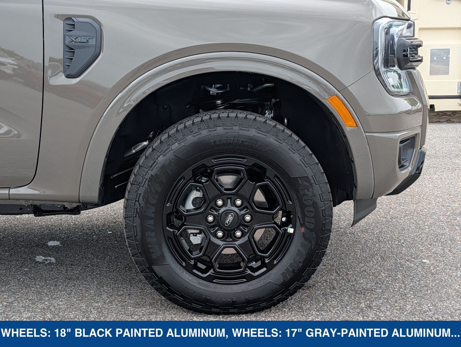 New 2026 Ford Ranger XLT w/ Black Appearance Package RWD image 13