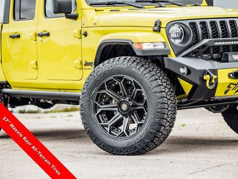 New 2023 Jeep Gladiator Sport image 7