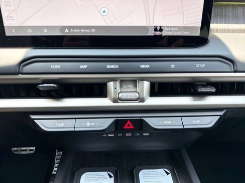 New 2027 Kia Telluride SX Prestige AWD/4WD image 14