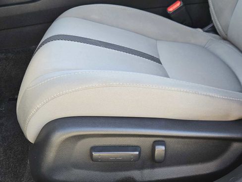 Certified 2020 Honda Civic EX image 22