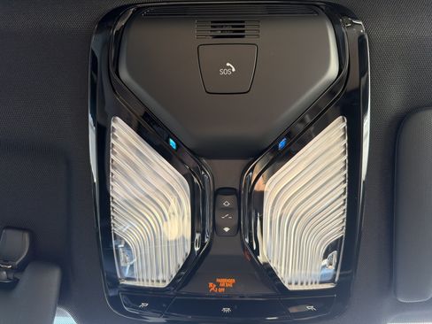 Used 2023 BMW i4 eDrive40 w/ Premium Package RWD image 47