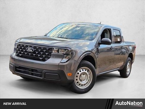 New 2025 Ford Maverick XL image 1