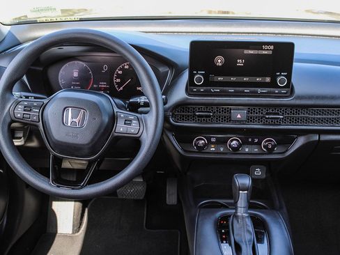 Used 2025 Honda HR-V LX image 15