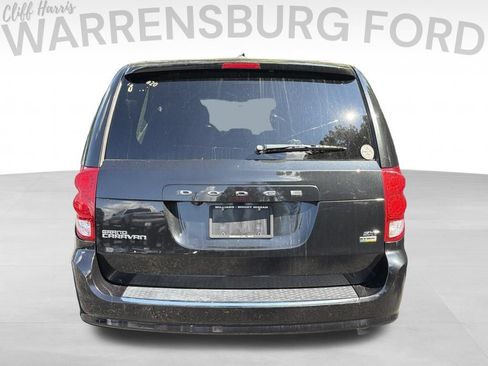Used 2018 Dodge Grand Caravan SXT FWD image 6