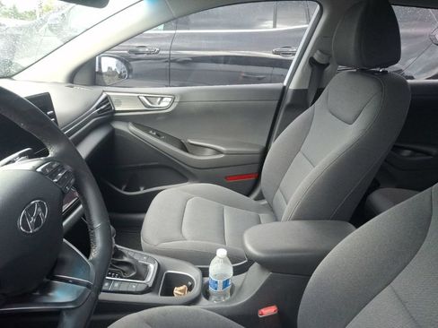 Used 2022 Hyundai Ioniq SEL FWD image 8
