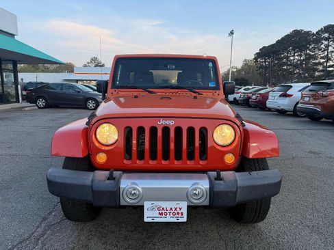 Used 2015 Jeep Wrangler Unlimited Sahara w/ Max Tow Package image 2