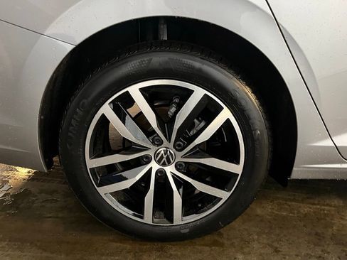 New 2026 Volkswagen Jetta SE image 30