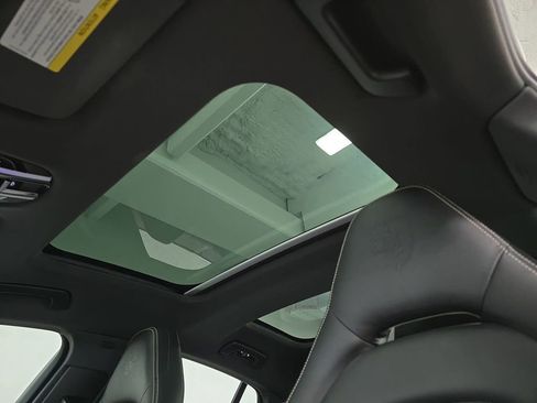 Certified 2020 Porsche Panamera RWD image 26