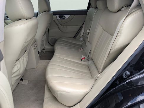 Used 2016 INFINITI QX70 2WD w/ Premium Package image 32
