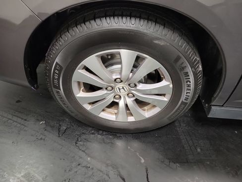 Used 2016 Honda Odyssey EX-L image 11