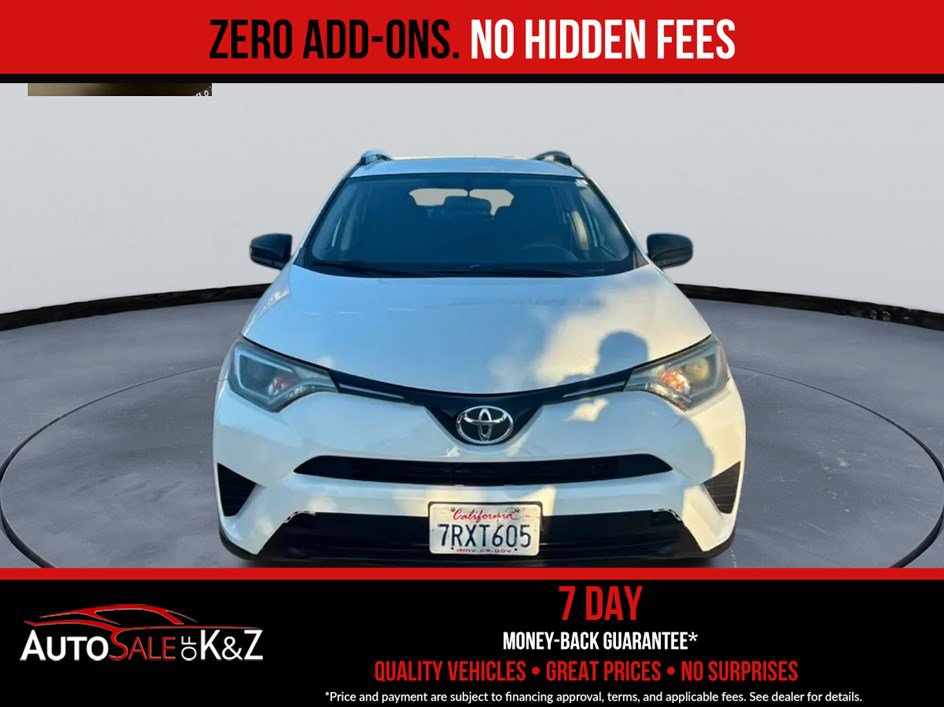 Used 2016 Toyota RAV4 LE FWD image 3