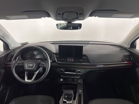 Used 2023 Audi Q5 2.0T Premium w/ Convenience Package image 18