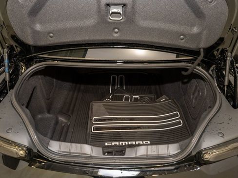 Used 2021 Chevrolet Camaro SS image 7