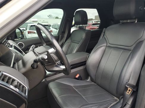Used 2019 Land Rover Discovery HSE image 20