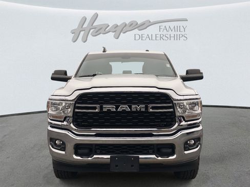 Used 2022 RAM 2500 Big Horn w/ Level A Equipment Group image 11