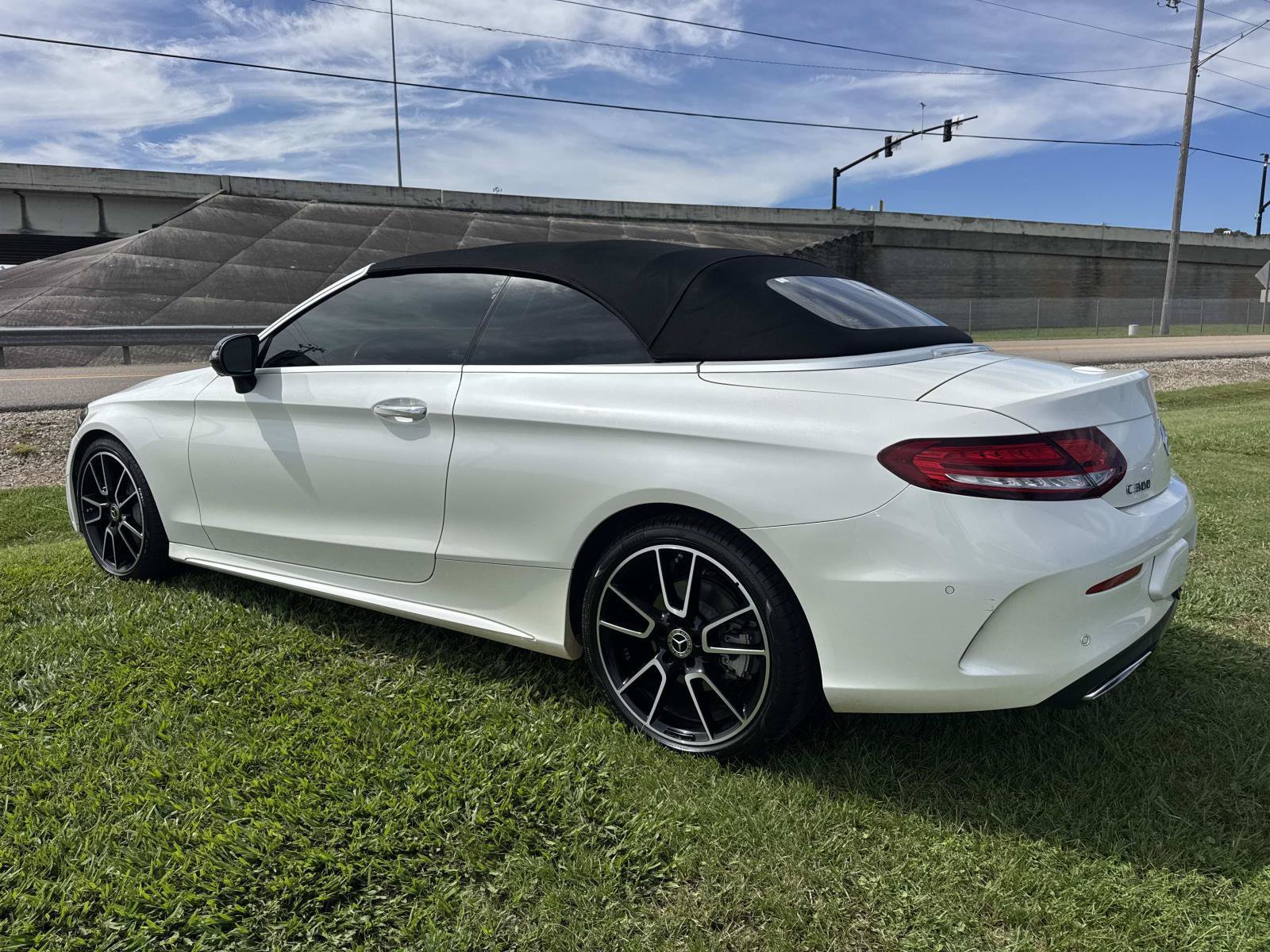 Used 2023 Mercedes-Benz C 300 Cabriolet image 8