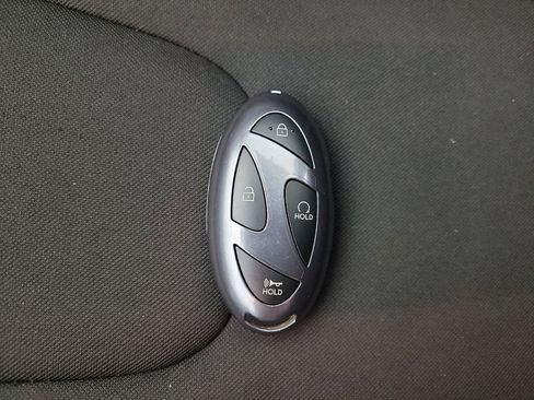 Used 2025 Hyundai Elantra Sport FWD image 32