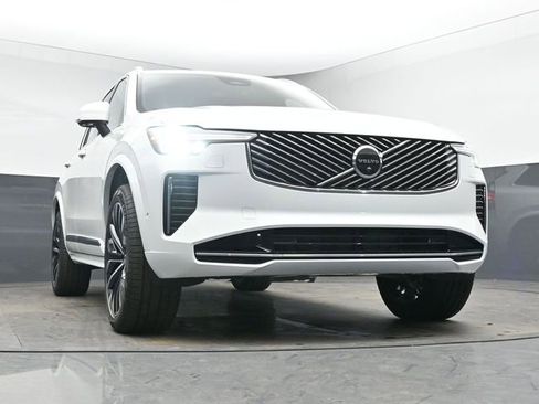 New 2026 Volvo XC90 B6 Ultra w/ Protection Package AWD/4WD image 40