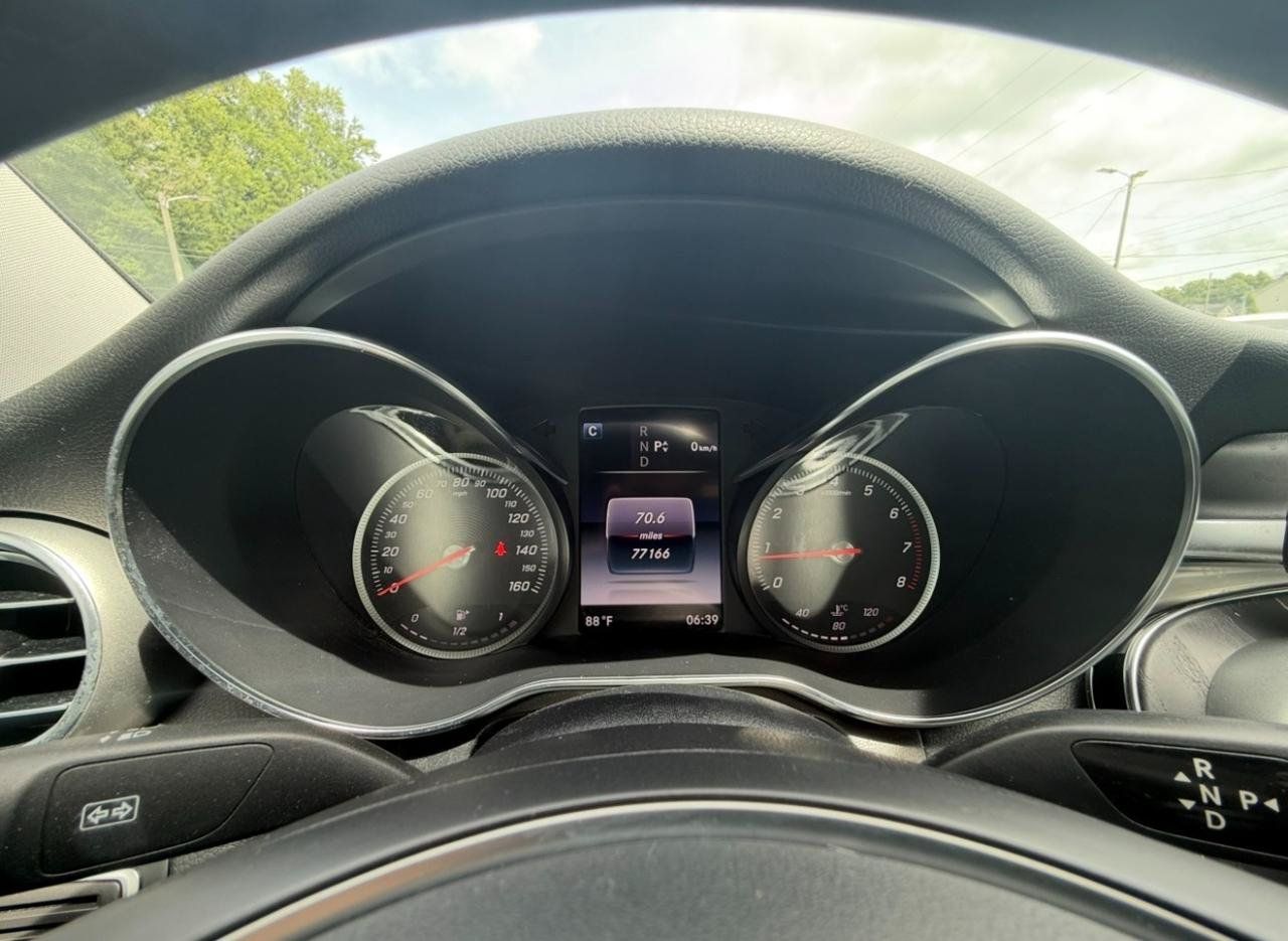 Used 2017 Mercedes-Benz C 300 Sedan image 25