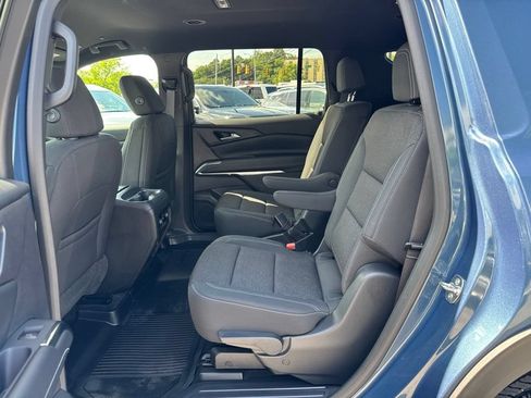 Used 2026 Chevrolet Traverse LT w/ Driver Confidence Package FWD image 27
