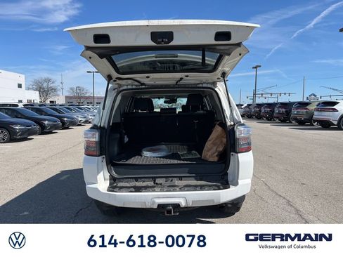 Used 2022 Toyota 4Runner SR5 Premium w/ Moonroof Package image 18