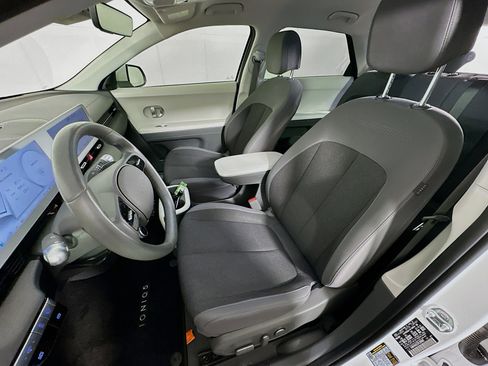Used 2024 Hyundai Ioniq 5 SEL image 13