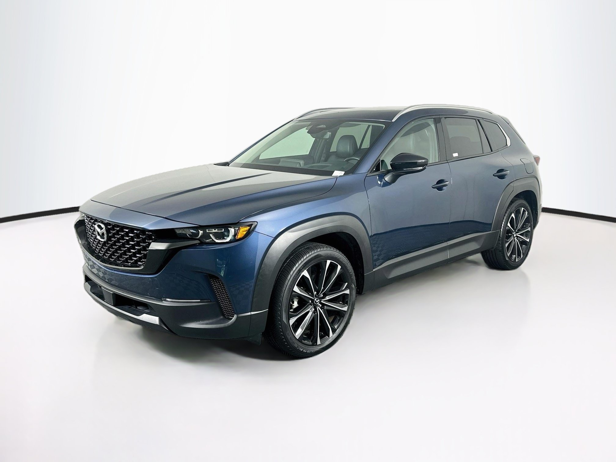 Used 2025 MAZDA CX-50 AWD 2.5 S w/ Premium Plus Pkg image 3