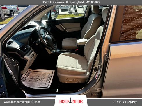 Used 2015 Subaru Forester 2.5i Premium w/ All-Weather Package image 18