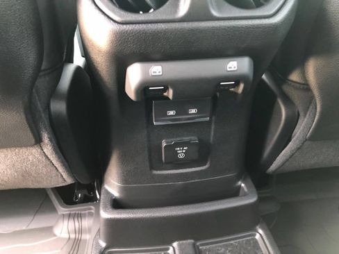 New 2025 Jeep Wrangler Unlimited Sahara w/ Safety Group AWD/4WD image 41