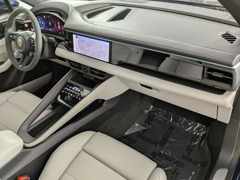 Certified 2024 Porsche Macan 4 Electric AWD/4WD image 25