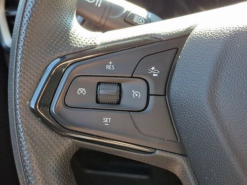 Used 2024 Chevrolet TrailBlazer LT FWD image 20