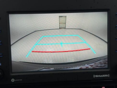 Used 2020 Toyota RAV4 LE FWD image 20