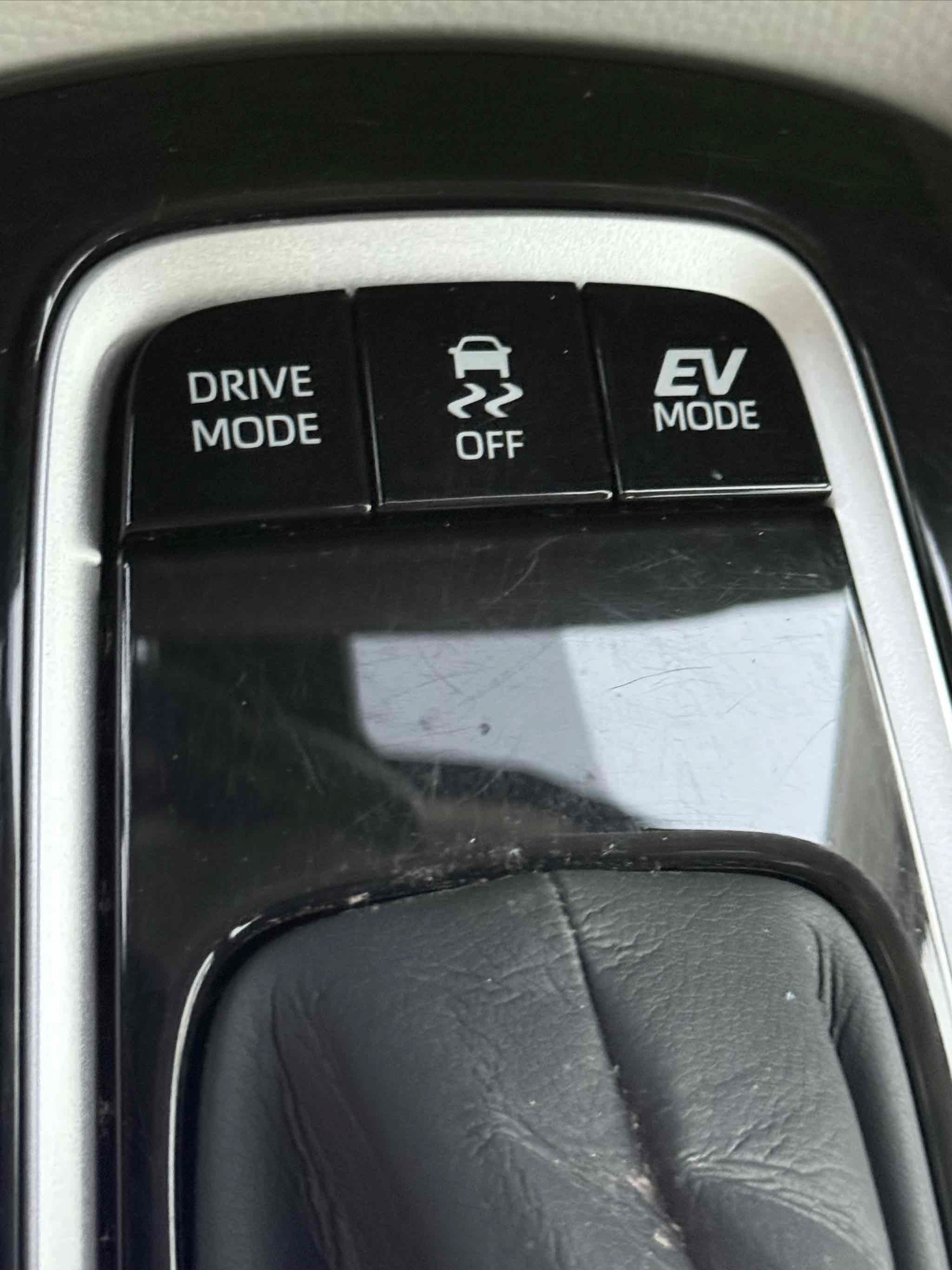 Used 2020 Toyota Corolla LE FWD image 43