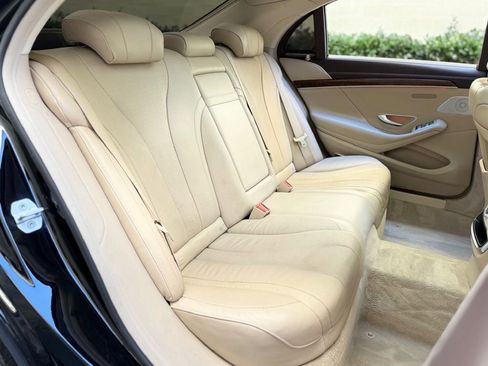 Used 2015 Mercedes-Benz S 550 Sedan image 30