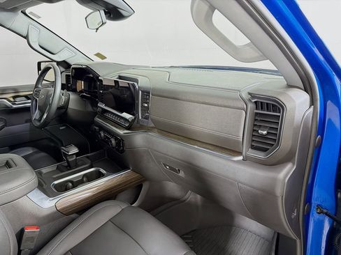 Used 2022 Chevrolet Silverado 1500 RST AWD/4WD image 26