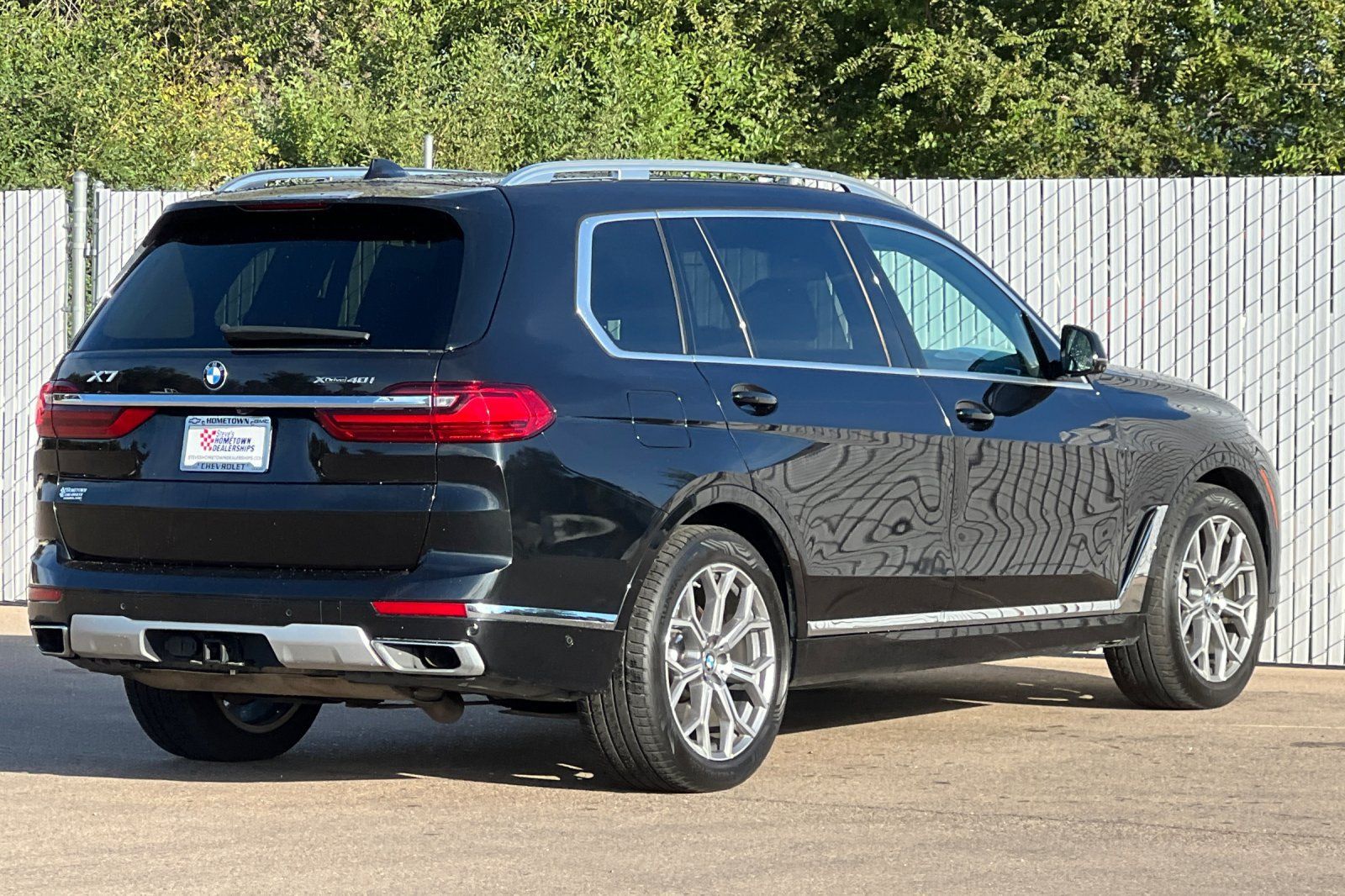 Used 2020 BMW X7 xDrive40i w/ Premium Package AWD/4WD image 4