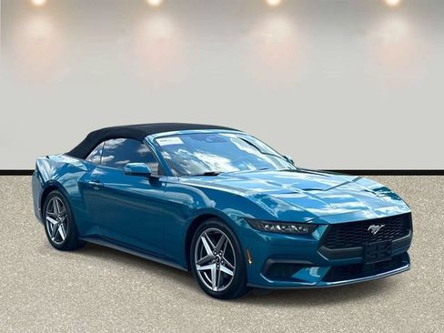 Used 2026 Ford Mustang Premium RWD image 3