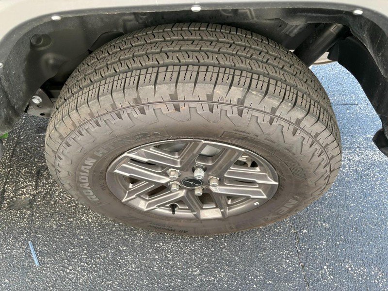 Used 2025 Jeep Wrangler Unlimited Sport AWD/4WD image 9