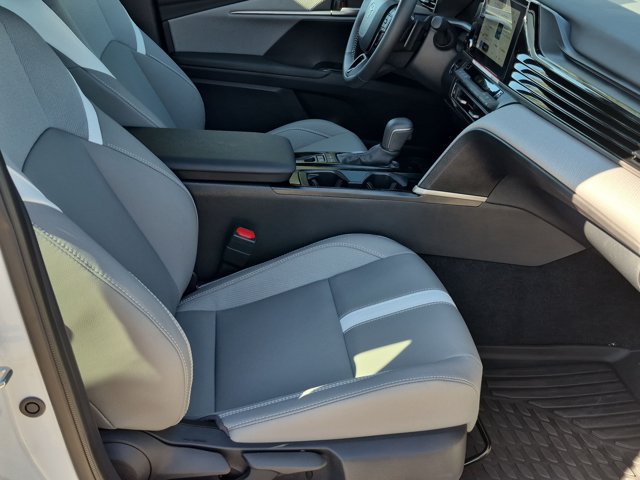 Used 2026 Toyota Camry SE w/ Convenience Package FWD image 20