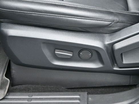 Used 2020 Ford Ranger Lariat w/ Equipment Group 501A Mid image 14