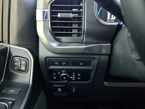 Used 2023 Ford F150 Lariat w/ Equipment Group 502A High image 22