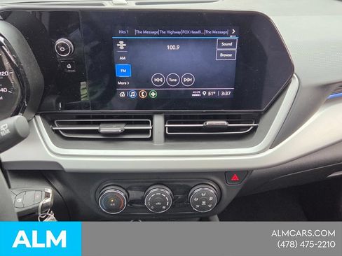 Used 2024 Chevrolet Trax LS FWD image 18