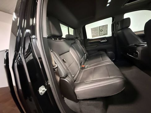 Used 2025 GMC Sierra 1500 Denali AWD/4WD image 14