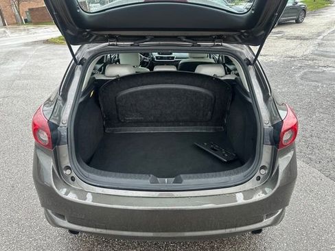 Used 2017 MAZDA MAZDA3 Grand Touring image 23