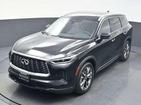 Used 2025 INFINITI QX60 Luxe w/ Vision Package image 41