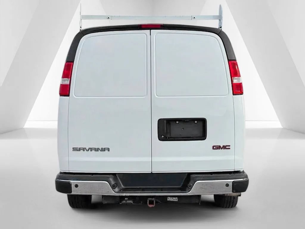 Used 2020 GMC Savana 3500 Extended w/ Driver Convenience Package RWD image 6