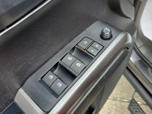 Used 2023 Toyota Tacoma SR5 image 13