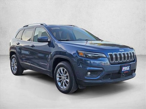Used 2021 Jeep Cherokee Latitude Lux w/ Trailer Tow Group image 3
