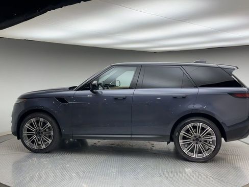 New 2026 Land Rover Range Rover Sport SE AWD/4WD image 5